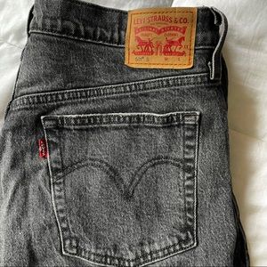 Levi’s 501 Jeans